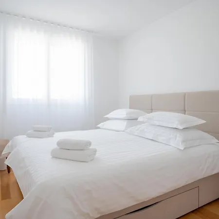 Sea View By Nono Ban Apartman Split