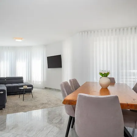 Apartman Sea View By Nono Ban *