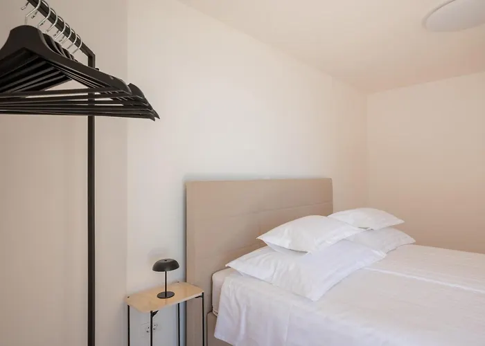 Sea View By Nono Ban