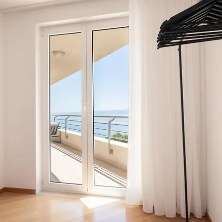 Sea View By Nono Ban דירה